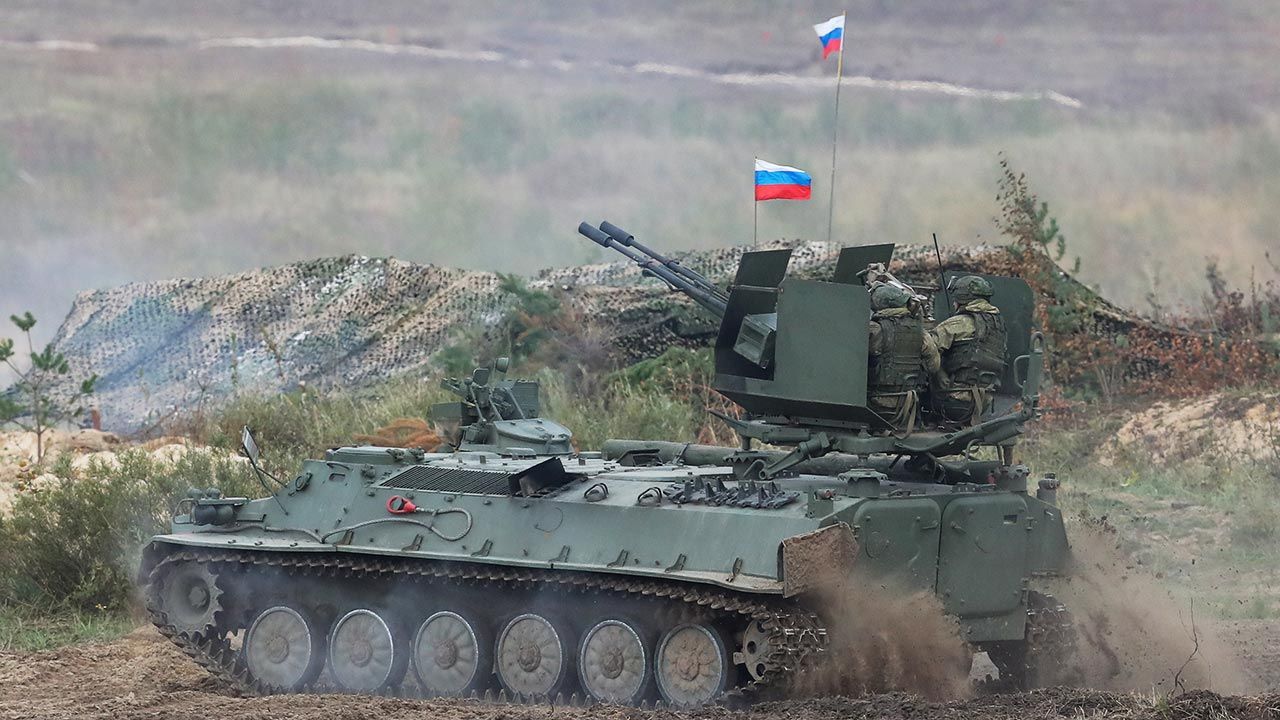 Na Krymie w stałej gotowości znajduje się 41 batalionowych grup taktycznych Rosji (fot. Sergei Savostyanov\TASS via Getty Images)