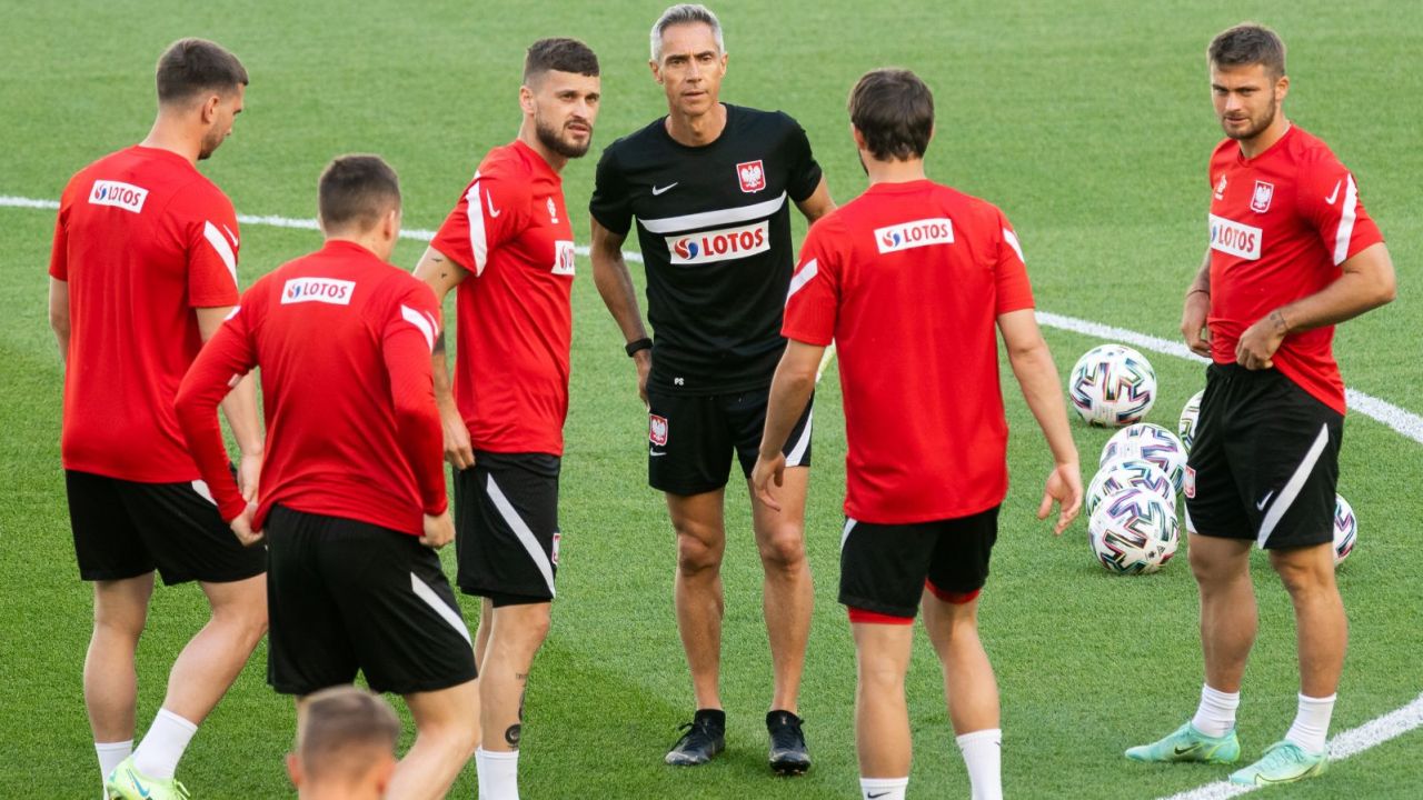 Euro 2020. Paulo Sousa przed Polska - Słowacja, wszyscy są ...