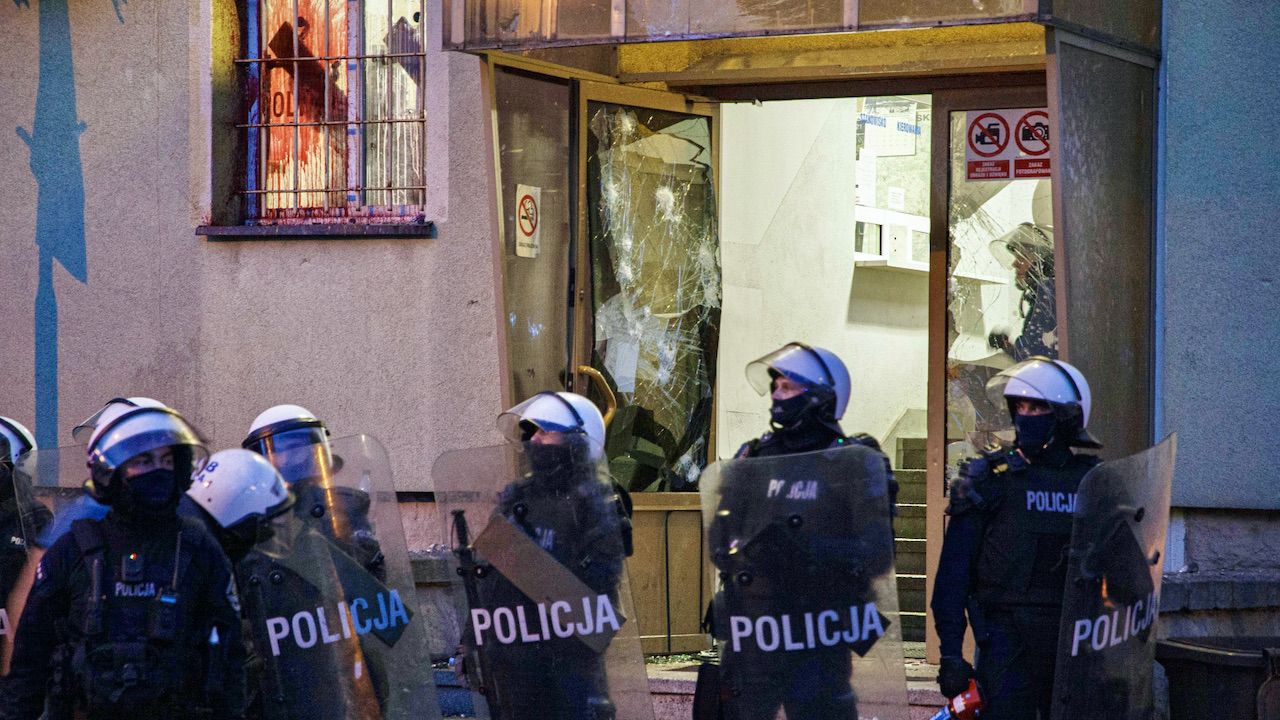 Prokuratura zna już wyniki wstępnego badania (fot. PAP/Aleksander Koźmiński) Prokuratura zna już wyniki wstępnego badania (fot. PAP/Aleksander Koźmiński)