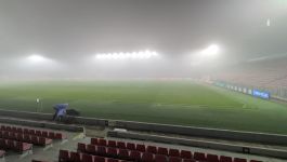 Stadion Sparty Praga we mgle (fot. MM)