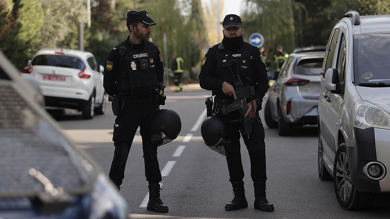Przesyłka była zaadresowana do Centrum Satelitarnego Unii Europejskiej (fot. Burak Akbulut/Anadolu Agency via Getty Images) Przesyłka była zaadresowana do Centrum Satelitarnego Unii Europejskiej (fot. Burak Akbulut/Anadolu Agency via Getty Images)
