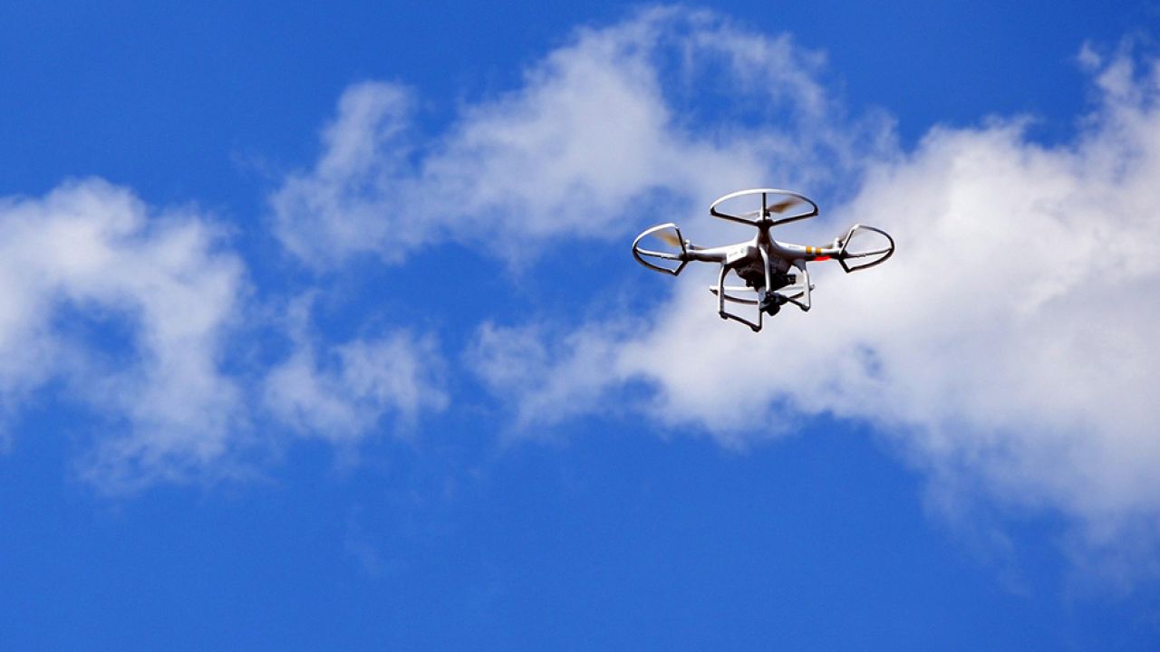 Wkrótce dron zostanie wyposażony w kamerę termowizyjną (fot. Pixabay/Szuwary) Wkrótce dron zostanie wyposażony w kamerę termowizyjną (fot. Pixabay/Szuwary)