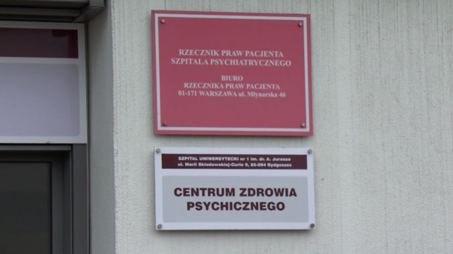 Online drivers licence renewals system offline one day after