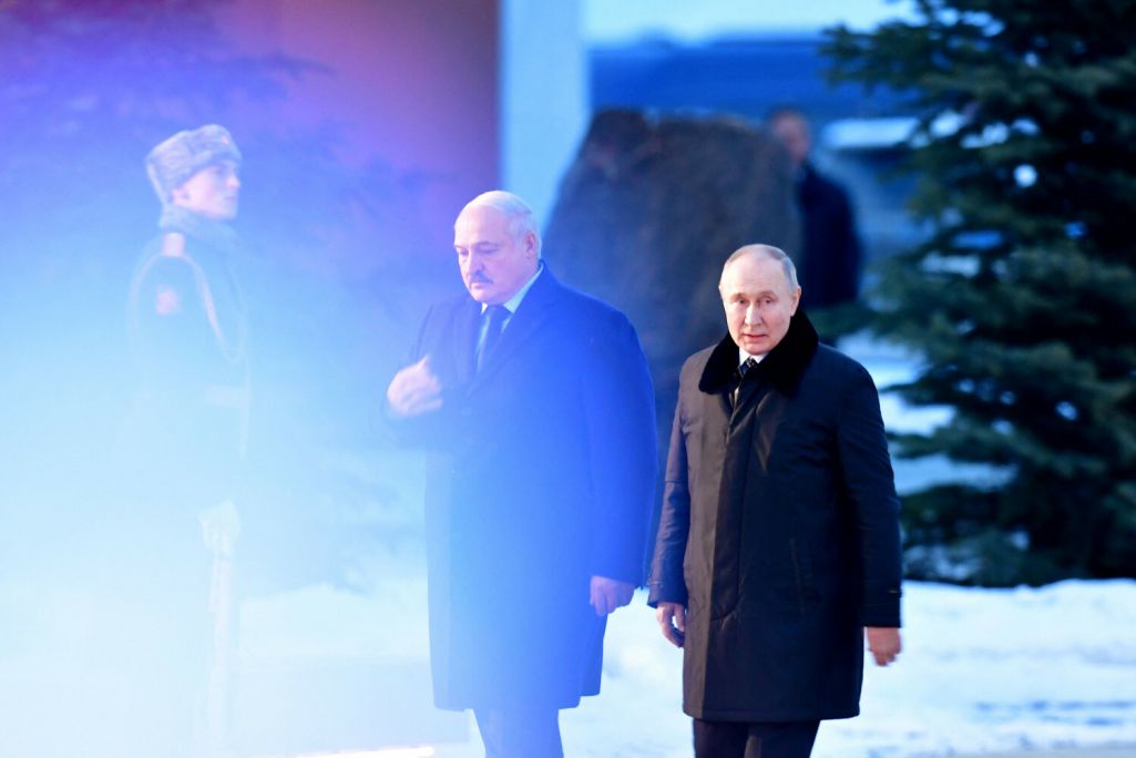 Аляксандр Лукашэнка і Уладзімір Пуцін прыбылі на цырымонію адкрыцця мемарыялу ахвярам Вялікай Айчыннай вайны. Санкт-Пецярбург, Расея. 27 студзеня 2024 года. (Фота: Olga Maltseva / POOL / AFP / East News)