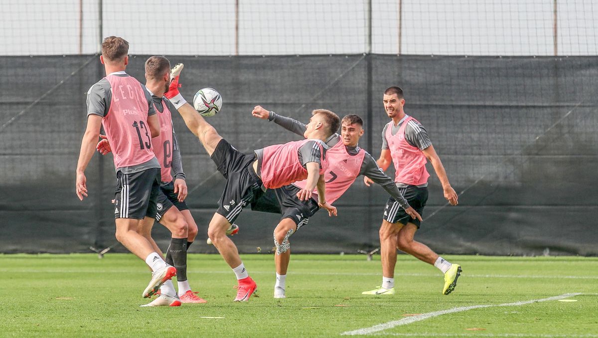 Legia Warszawa na zgrupowaniu w Dubaju (fot: 400mm.pl) Legia Warszawa na zgrupowaniu w Dubaju