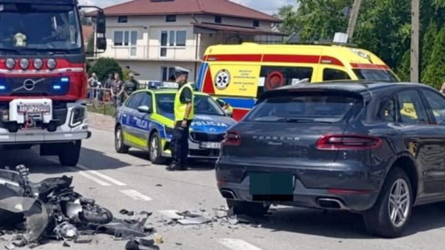 Groźny wypadek w Iwaniskach (Fot. policja)