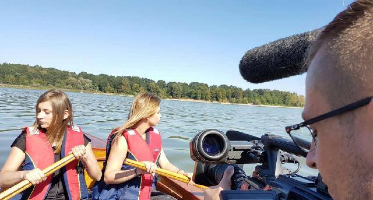 Córki Wandy Szeptun chcą dowiedzieć się, co stało się z ich mamą nad jeziorem Nyskim (fot. TVP)