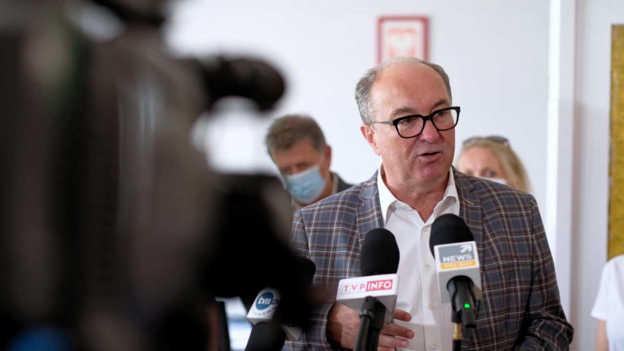 Przewodniczący Nowej Lewicy Włodzimierz Czarzasty (fot. PAP/Andrzej Grygiel) Przewodniczący Nowej Lewicy Włodzimierz Czarzasty (fot. PAP/Andrzej Grygiel)
