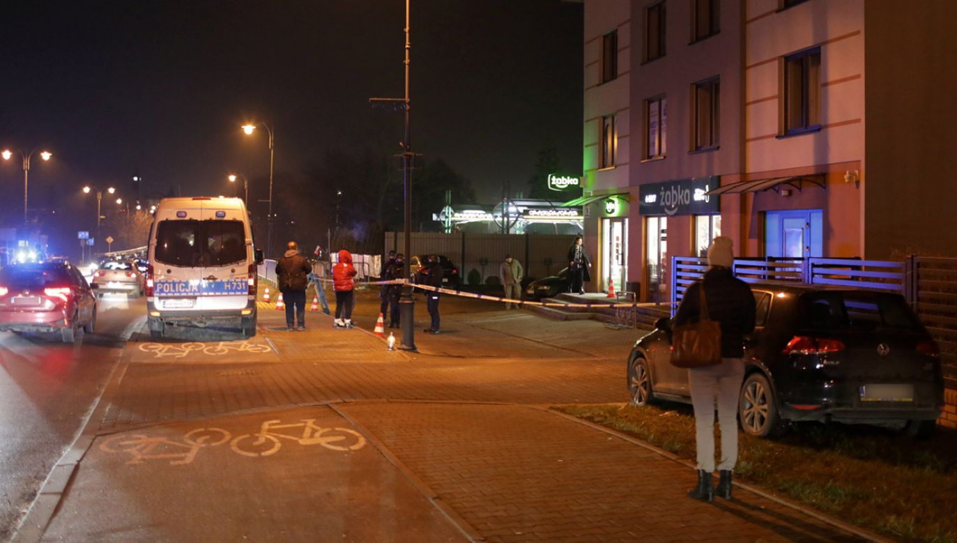 Sklep spożywczy przy ulicy Płockiej w Sochaczewie, w którym doszło do ataku  (fot. PAP/Albert Zawada)