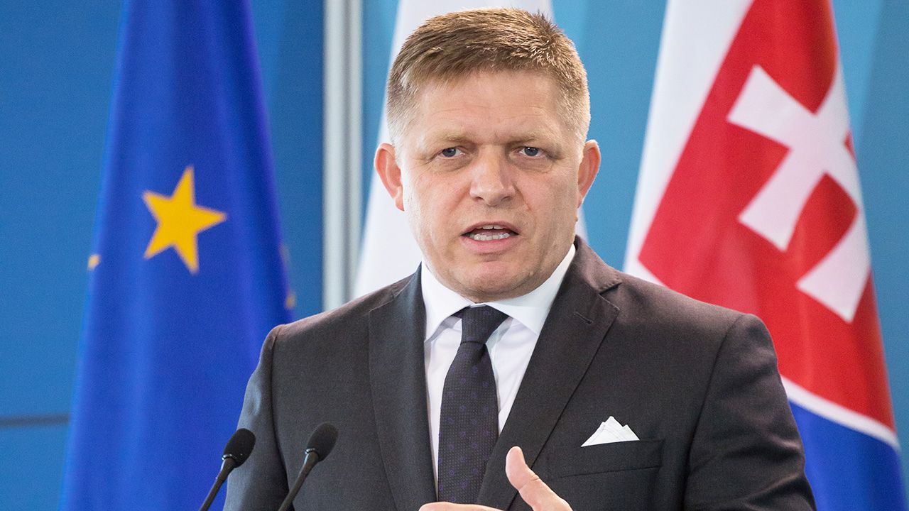 Lider partii opozycyjnej Robert Fico był podsłuchany przez słowacką prokuraturę (fot. Mateusz Wlodarczyk/NurPhoto/Getty Images) Lider partii opozycyjnej Robert Fico był podsłuchany przez słowacką prokuraturę (fot. Mateusz Wlodarczyk/NurPhoto/Getty Images)