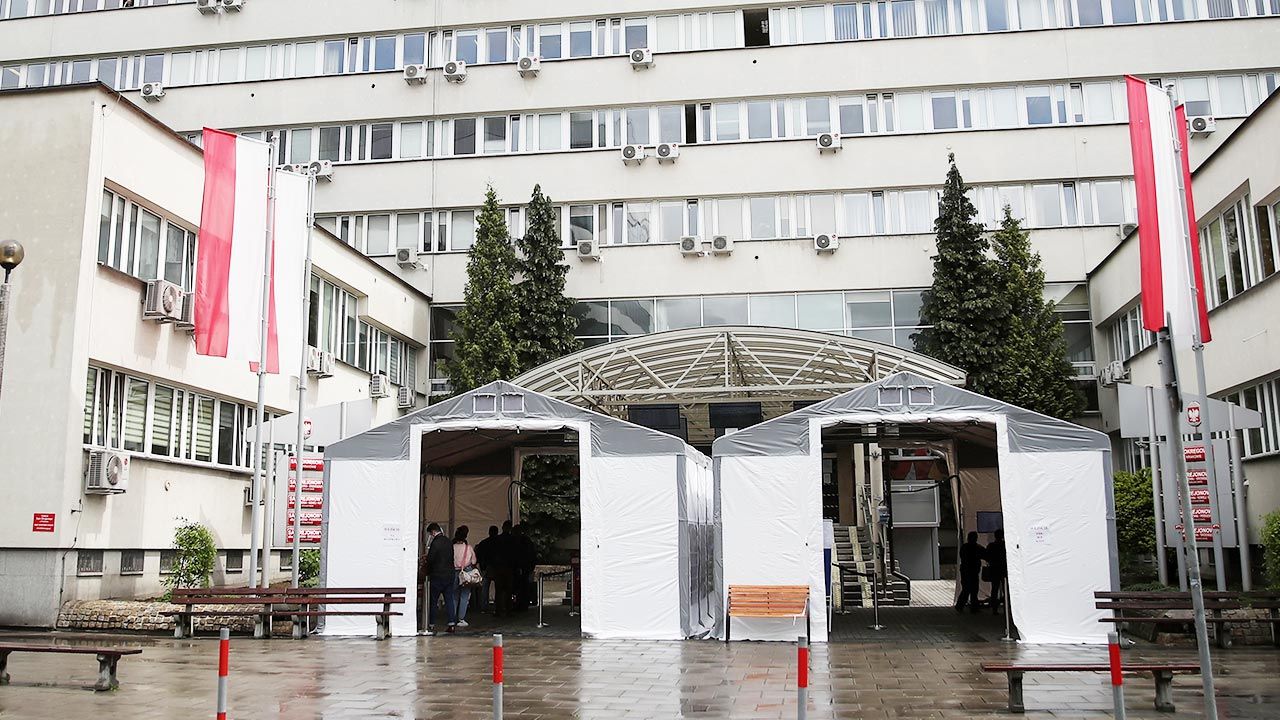 Sędziowie protestowali przeciwko zawieszeniu sędziego Ferka (fot. PAP/Łukasz Gągulski) Sędziowie protestowali przeciwko zawieszeniu sędziego Ferka (fot. PAP/Łukasz Gągulski)