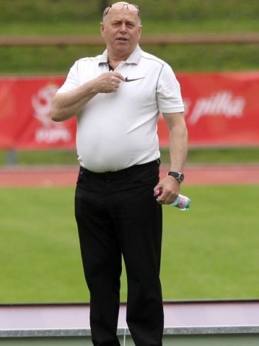 Kandydatura Grzegorza Laty wywołuje sporo konrtowersji (PAP/Leszek Szymański)