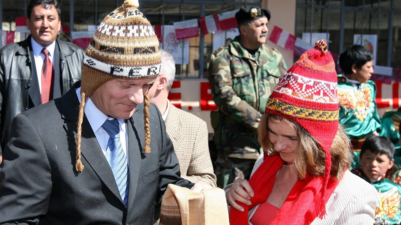 Donald Tusk w czasie wizyty w Peru w 2008 roku (fot. PAP/Radek Pietruszka) Donald Tusk w czasie wizyty w Peru w 2008 roku (fot. PAP/Radek Pietruszka)