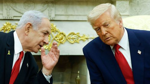 Бэньямін Нэтаньягу і Доналд Трамп у Авальнай залі ў красавіку 2025 года. Здымак мае ілюстрацыйны характар. Фота: Kevin Dietsch / Getty Images