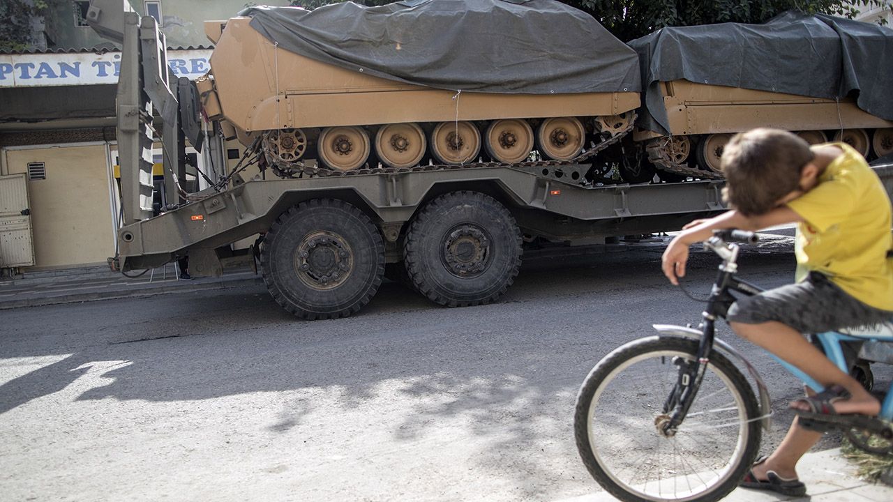 Turecka ofensywa na Syrię ruszyła 9 października. (fot. PAP/EPA/ERDEM SAHIN) Turecka ofensywa na Syrię ruszyła 9 października. (fot. PAP/EPA/ERDEM SAHIN)