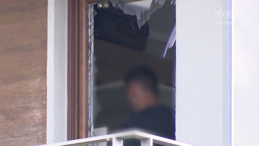 Poznań. Blok na Naramowicach mógł wylecieć w powietrze. „Kilka lasek dynamitu” (fot. TVP3 Poznań)