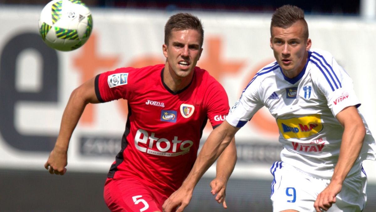 Piast Wisla Plock 2 1 Przelamanie Wicemistrza Sport Tvp Pl