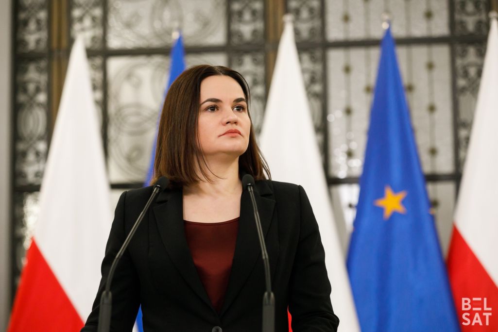 Святлана Ціханоўская выступае з прамовай перад медыямі падчас візіту ў Сейм і Сенат Рэспублікі Польшча. Варшава, Польшча. 9 студзеня 2024 года. (Фота: Таццяна Верамеева / Белсат)