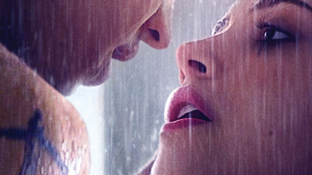 Hero Fiennes-Tiffin i Josephine Langford w filmie „After 2” z 2020 r. Fot. Materiały prasowe TVP