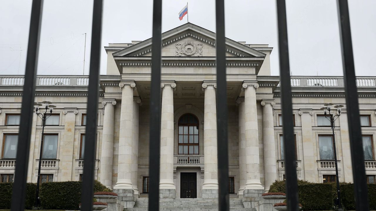 Mężczyzna został uznany za persona non grata (fot. arch.PAP/Paweł Supernak) Mężczyzna został uznany za persona non grata (fot. arch.PAP/Paweł Supernak)