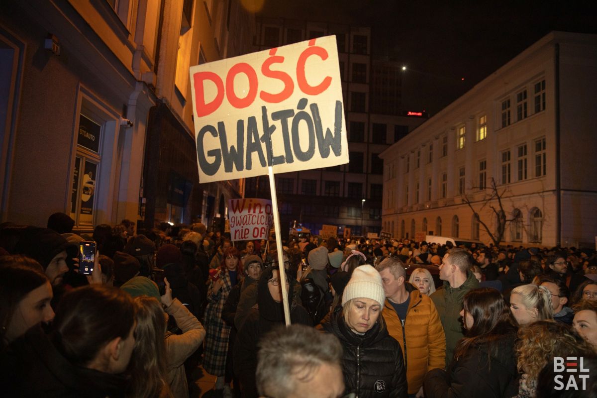Марш памяці згвалтаванай і забітай беларускі Лізы ў Варшаве. Варшава, Польшча. 6 сакавіка 2024 года. (Фота: Аліса Ганчар / Белсат)