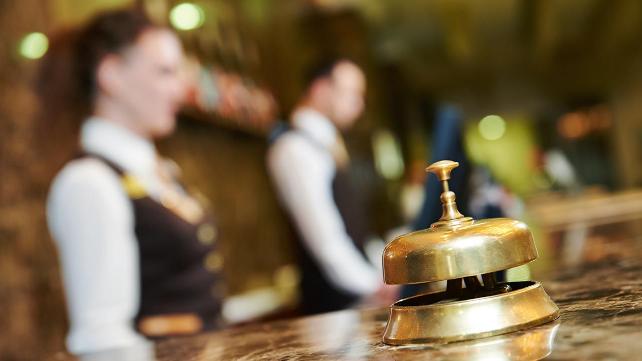 Hotele oceniły efektywność programu „Polski Bon Turystyczny” (fot. Shutterstock/Dmitry Kalinovsky)