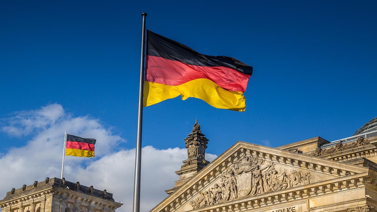   „Niemiecki establishment przeżywa załamanie nerwowe na pełną skalę” (fot. Shutterstock/canadastock)