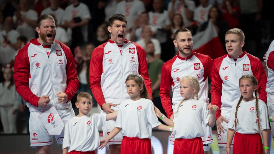 Reprezentacja Polski mężczyzn w piłce ręcznej pod wodzą selekcjonera Joty Gonzaleza wygrała z Rumunią 30:29 