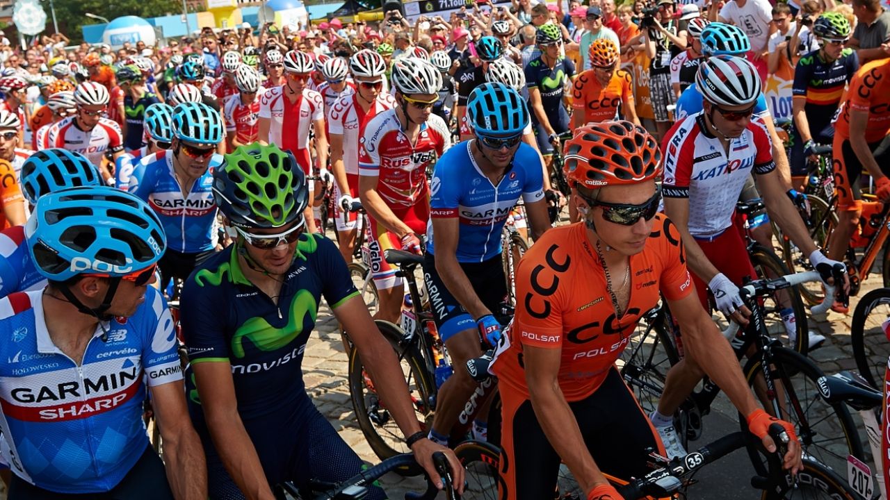 Tour de Pologne, 4. etap Jaworzno Nowy Sącz, start TVP SPORT