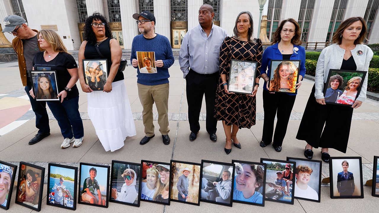 Ten wyrok może wywołać lawinę. Nastolatka pozwała serwisy społecznościowe