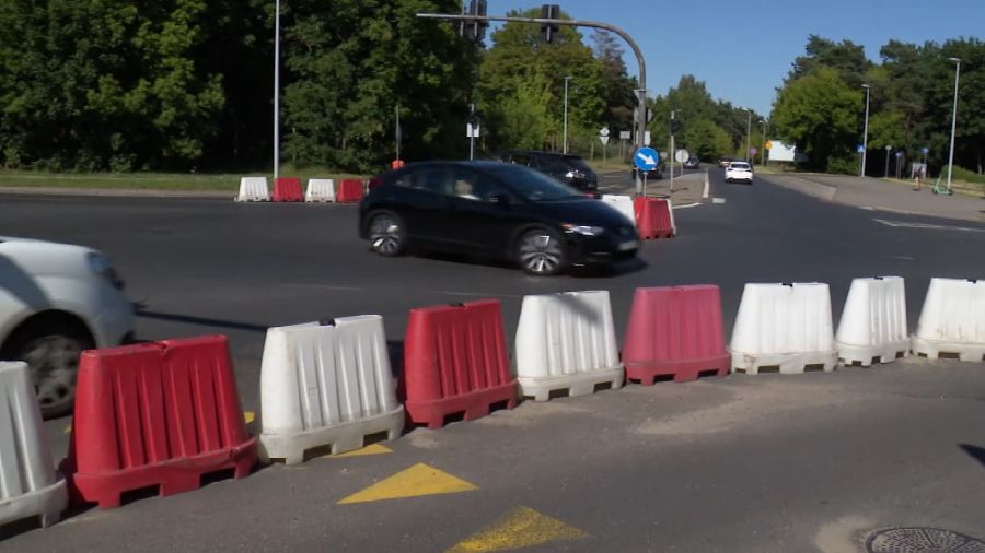 Tymczasowe rondo było efektem rozmów między miastem, radnymi i radą okręgu