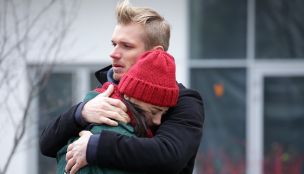 930. Wraca i chce ją dla siebie