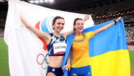 Marija Łasickiene i Jarosława Mahuczich po konkursie w Tokio (fot. Getty)