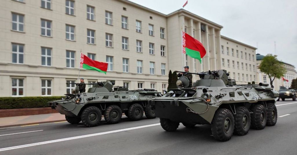 Вайсковы парад у Берасці 9 траўня 2023 года. (Фота: virtualbrest.ru)