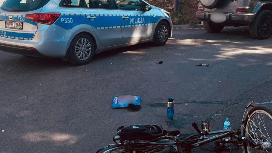 Groźny wypadek na ulicy Bocznej w Tarnowskich Górach. Fot. KPP Tarnowskie Góry