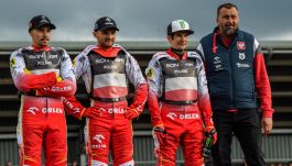 Trener Rafał Dobrucki i reprezentanci Polski (fot. Getty).