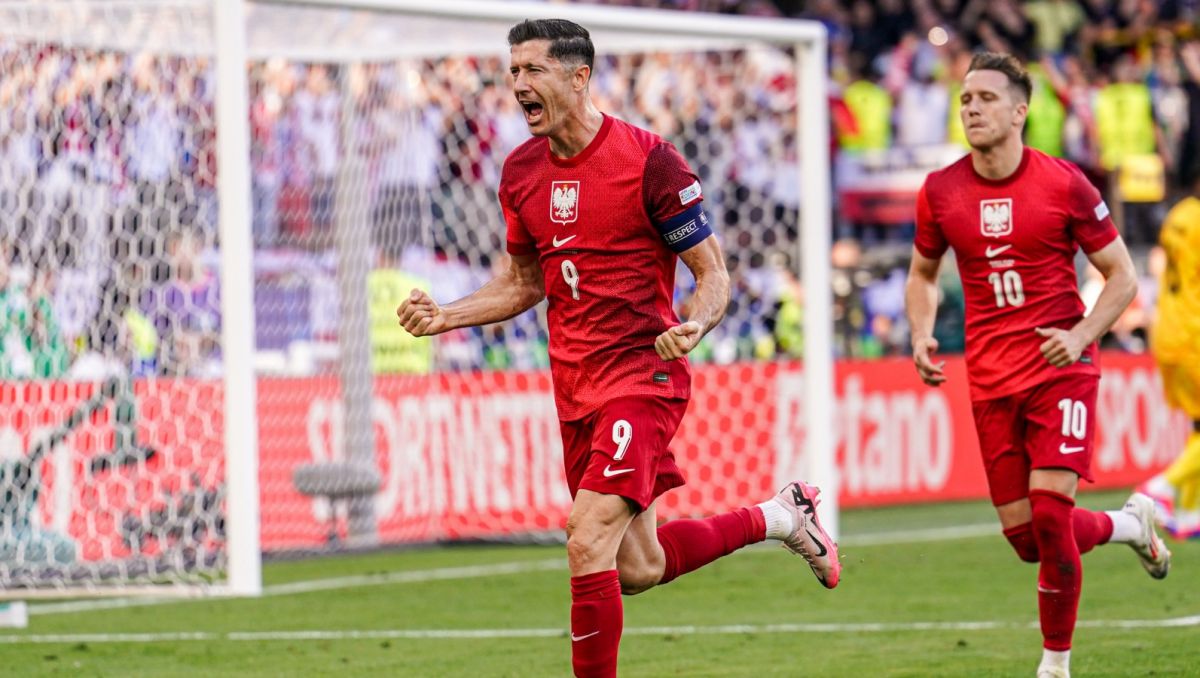 Captivating Czesi Zakpili Z Lewandowskiego. Tuż Po Jego Golu Samobójczym Picture for Desktop Captivating Czesi Zakpili Z Lewandowskiego. Tuż Po Jego Golu Samobójczym Picture for Desktop