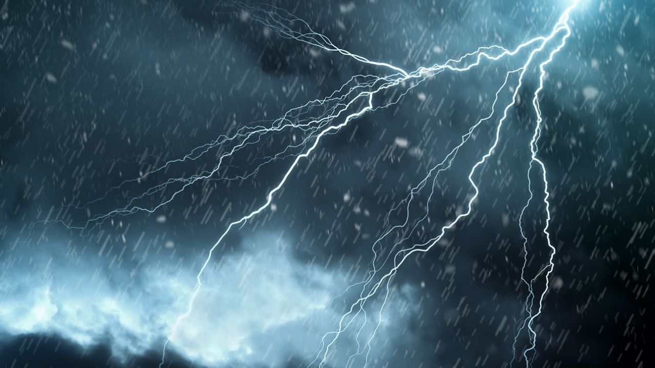 Burze mogą wystąpić w kilku województwach (fot. shutterstock) Burze mogą wystąpić w kilku województwach (fot. shutterstock)