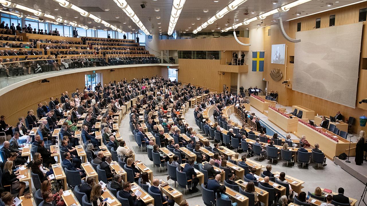 Historyczne głosowanie w szwedzkim parlamencie (fot. David Lidstrom/Getty Images)