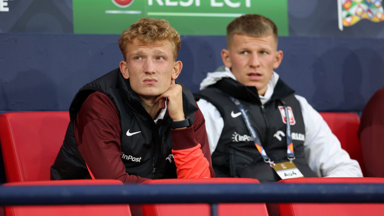 Mateusz Kowalczyk był powołany do reprezentacji Polski na wrześniowe spotkania ze Szkocją i Chorwacją, ale nie zdołał zadebiutować w