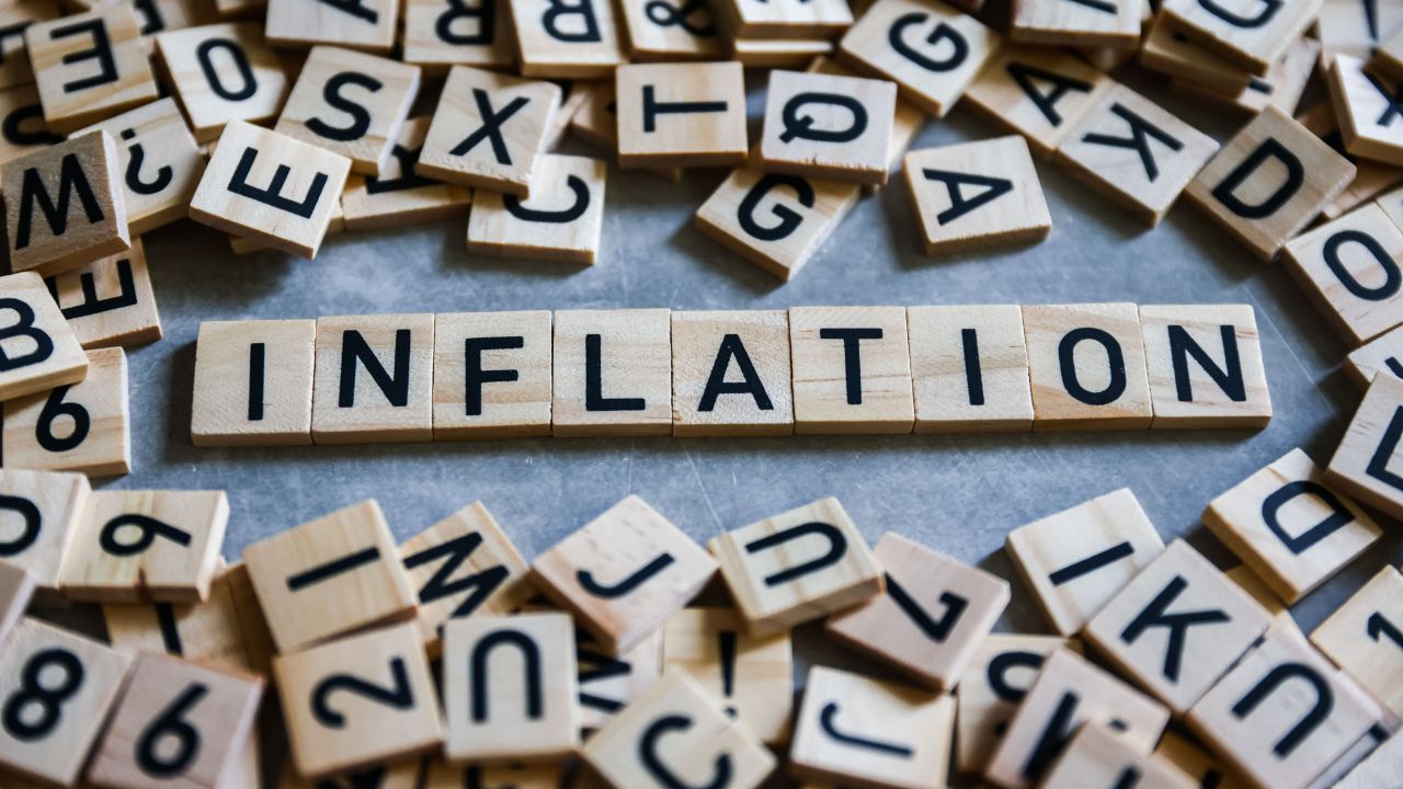 Polens Inflation sinkt im Oktober auf 2,8 % und erhöht die Aussichten auf ...