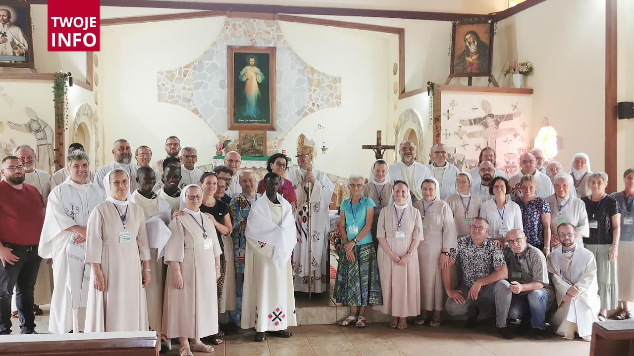 Spotkanie polskich misjonarzy w Kamerunie (fot. o. Alojzy Chrószcz/Twoje Info)
