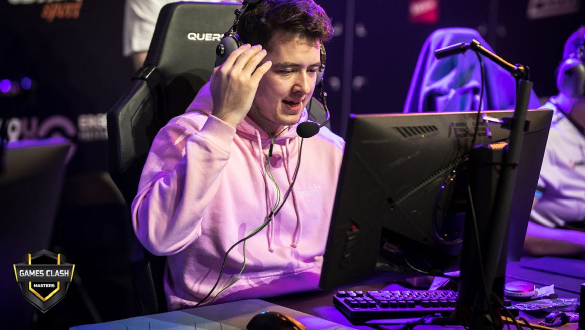 Paweł "Innocent" Mocek (fot. Games Clash Masters / Maciej Kołek)