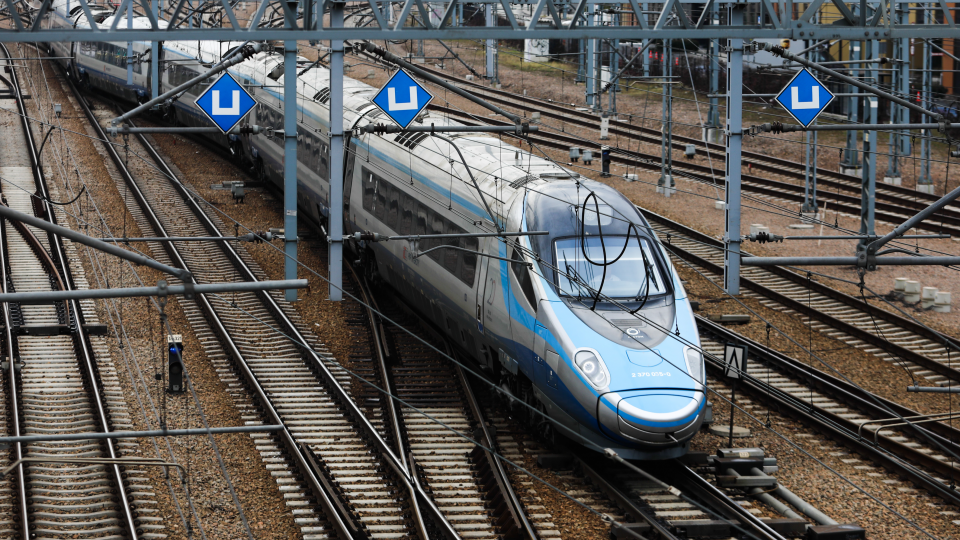 Polska otrzyma 977 mln euro na inwestycje transportowe