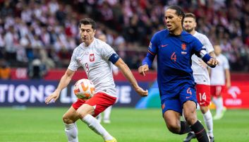 Robert Lewandowski i Virgil van Dijk (fot. Getty Images)