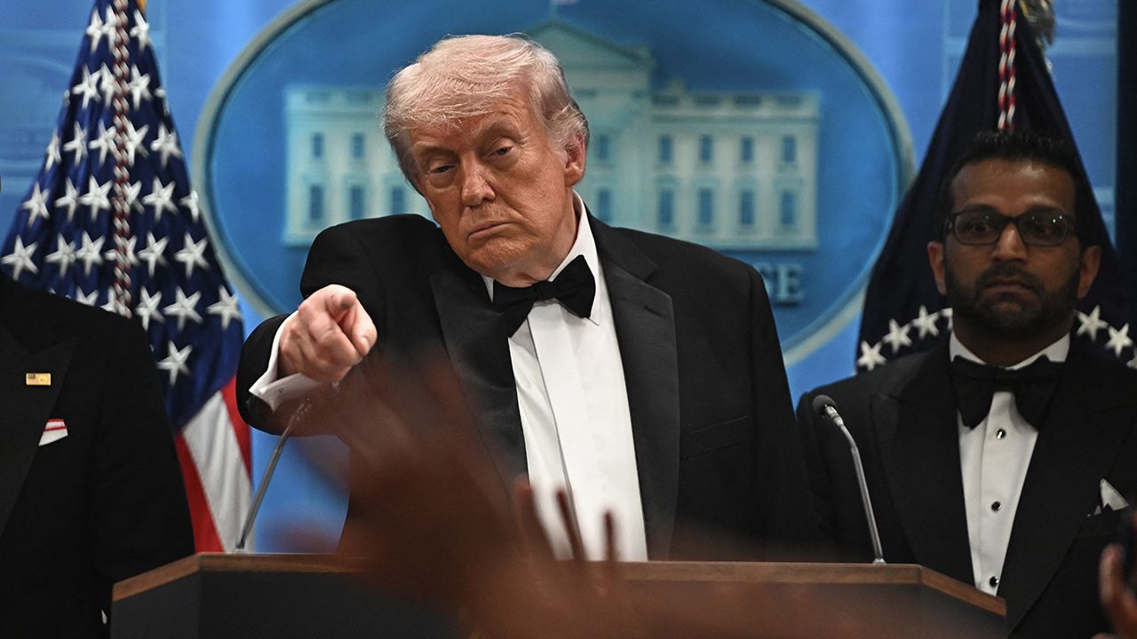 Trump szuka winnych zamachu. „Nigdy by do tego nie doszło”