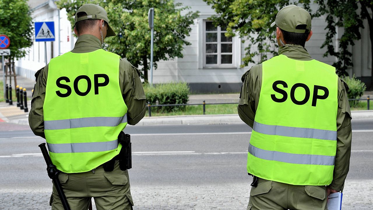 26-letni funkcjonariusz SOP miał uczestniczyć we włamaniu i kradzieży dwóch samochodów (fot. arch. PAP/Jacek Turczyk)