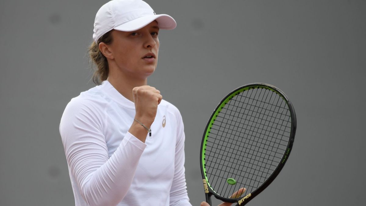 Iga Świątek / Poland S Iga Swiatek Wins French Open Wsj ...