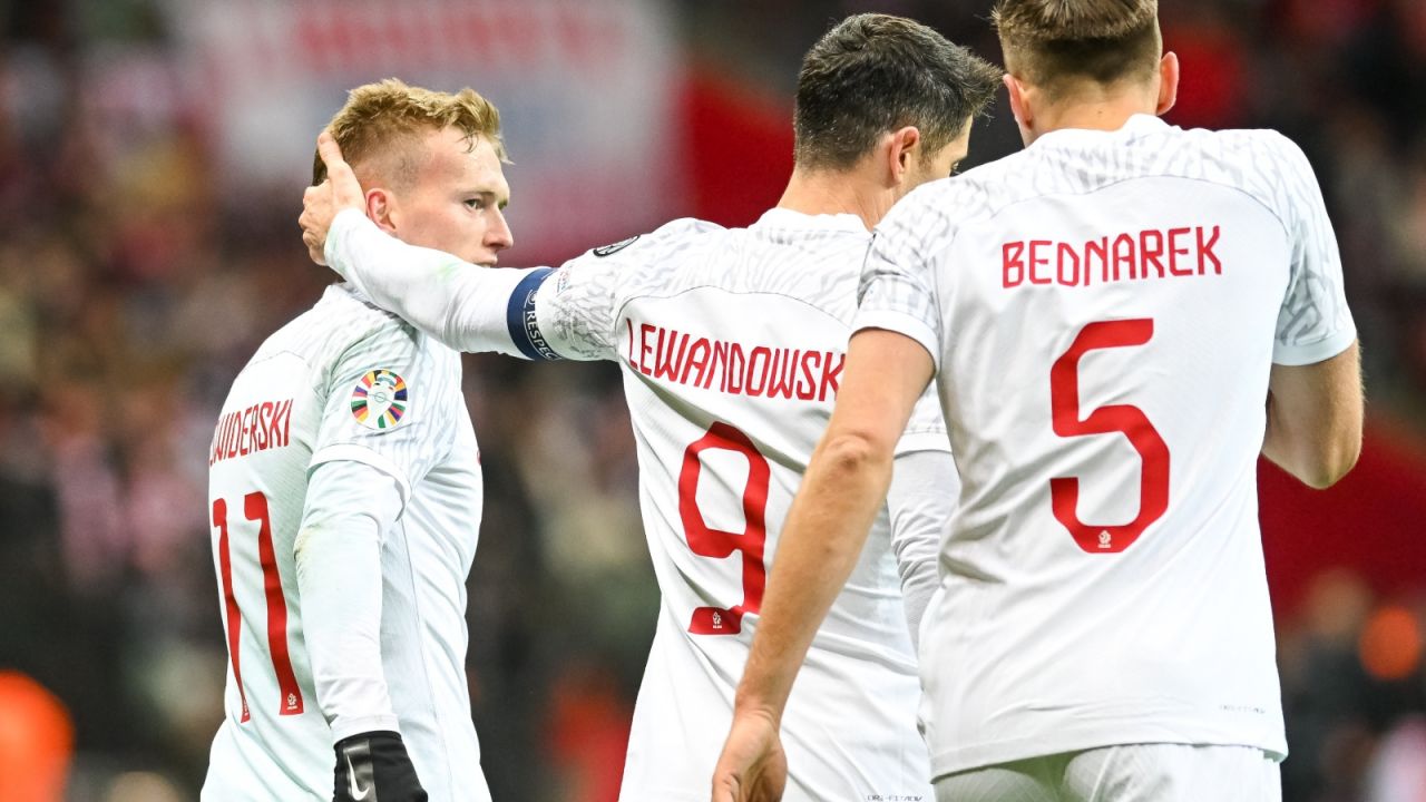 Karol Świderski po bramce zdobytej w meczu z Albanią (fot. Getty).