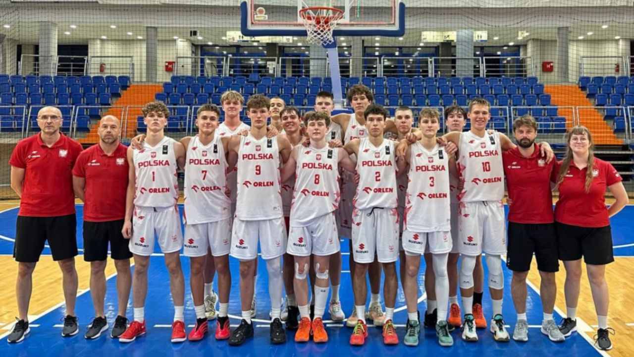 Reprezentacja Polski koszykarzy U16 (fot. Facebook Polskiego Związku Koszykówki)